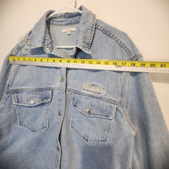 Veveret Women's Comfort Distressed Casual Denim Jacket Size L - Picture 4 of 8